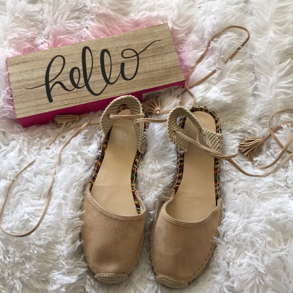New J Crew espadrilles size 8. - Picture 1 of 4